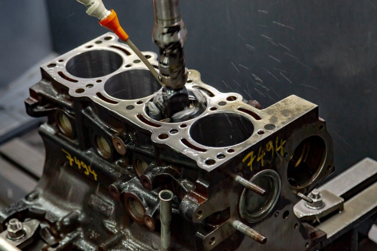 Cylinder Block Honning